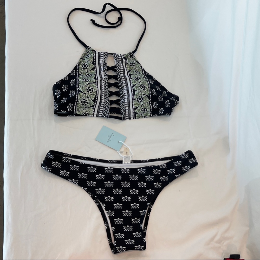 Cupshe Black and White Bikini Bottom